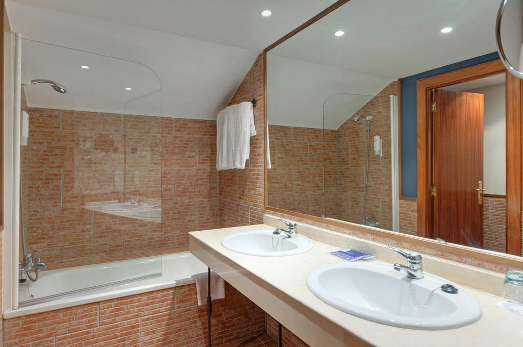 Habitación Doble con paquete de Año Nuevo - 2 camas individuales